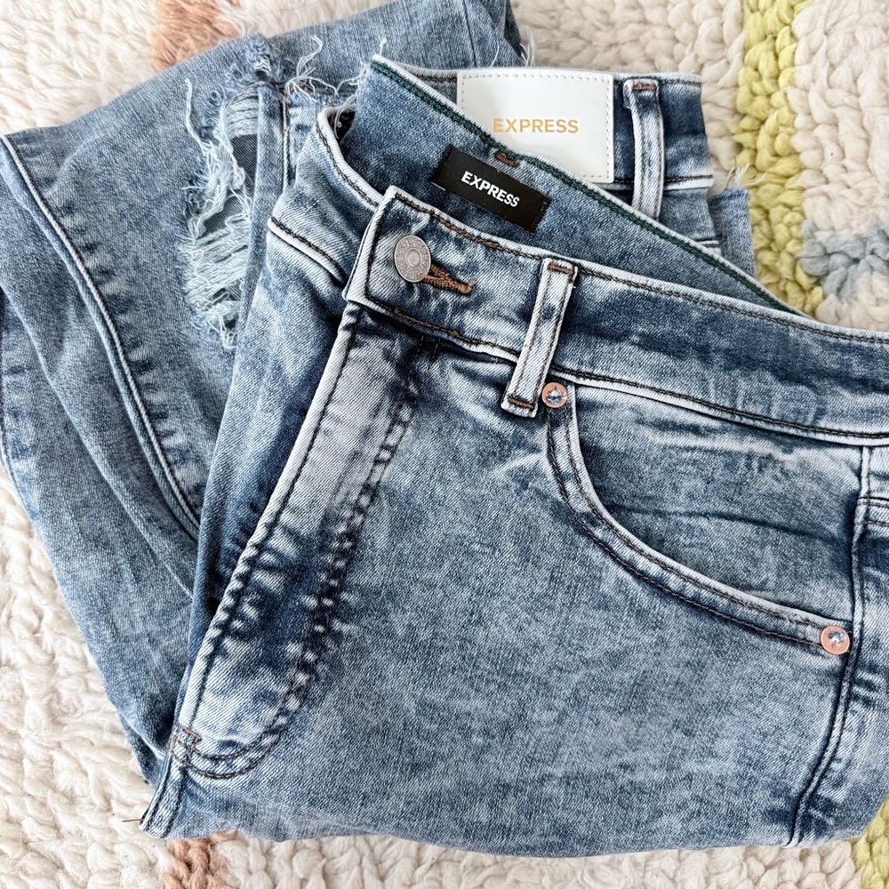 NWOT Express Women's High Super High Rise Blue Slim Jeans